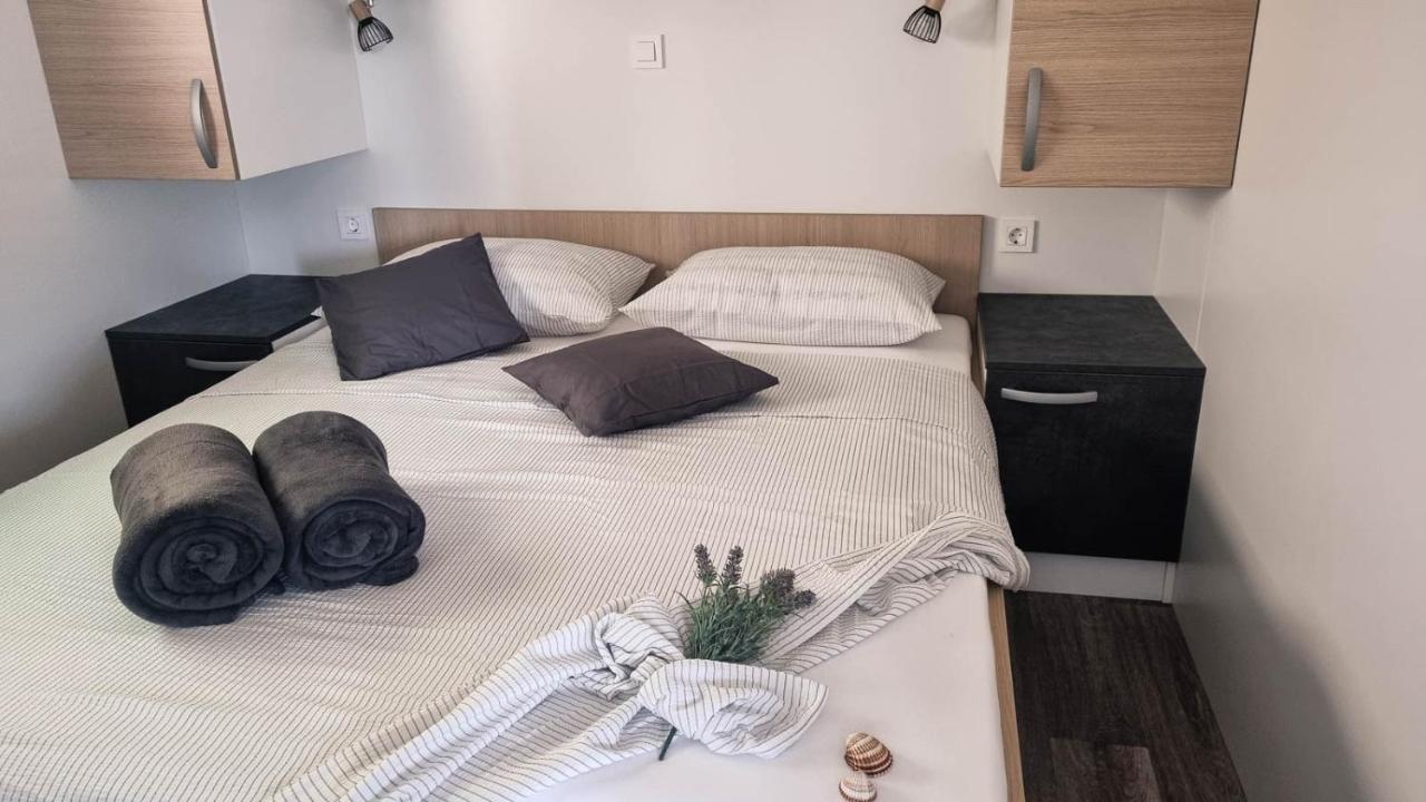 Luxury Mobile Homes Klenovica Ngoại thất bức ảnh